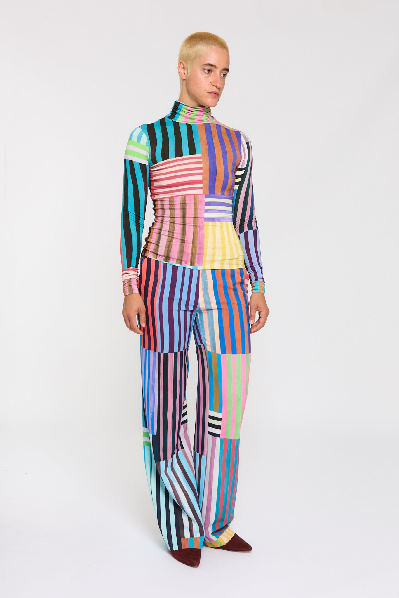 PRINTED TURTLENECK