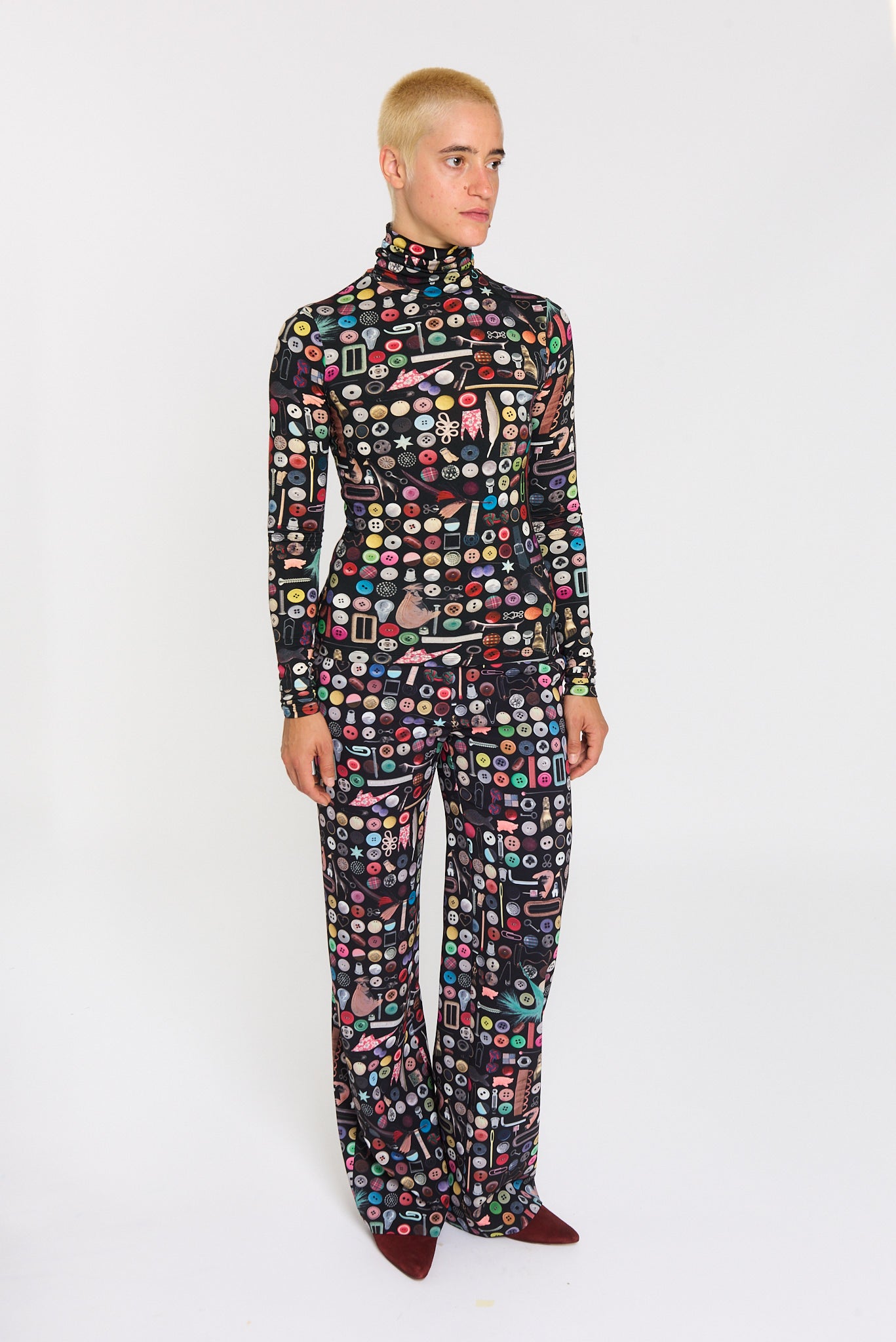 PRINTED TURTLENECK