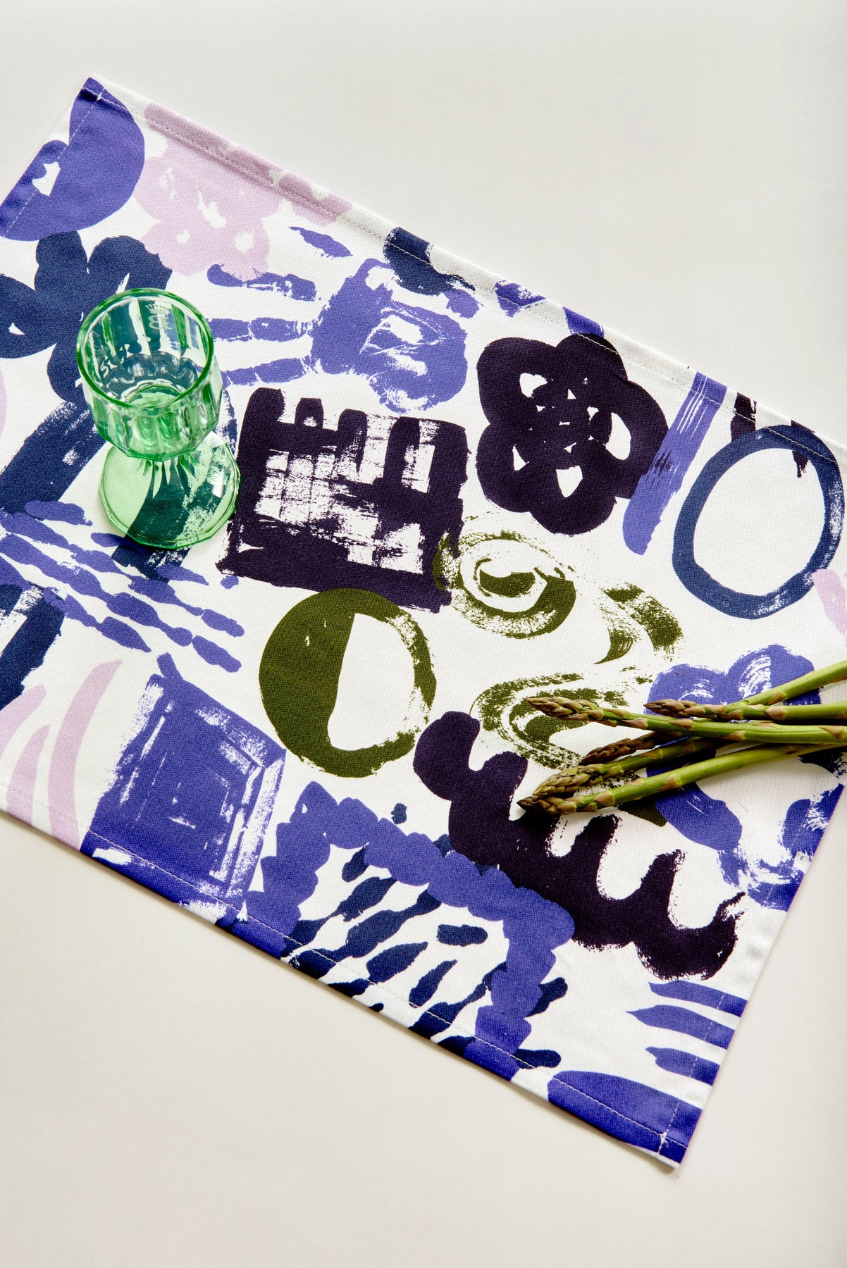 BRUSH STROKE PLACEMATS