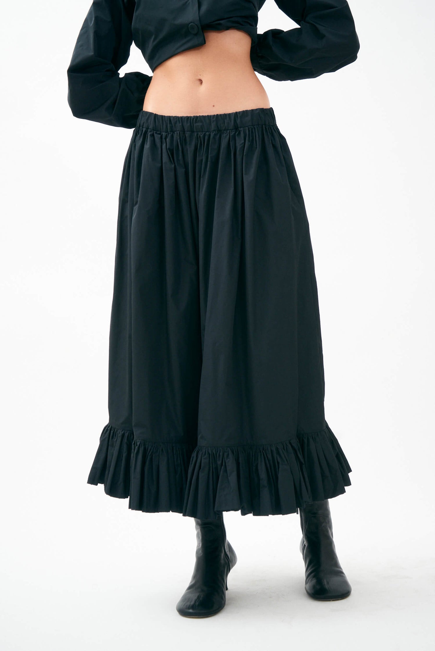 TAFFETA TIERED MAXI SKIRT