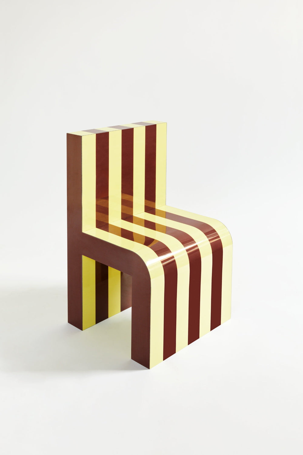 PEMO CHAIR